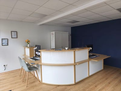 /international/fr/bressuire-charente-310107600274/