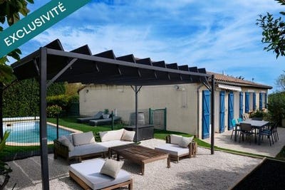 /international/fr/carcassonne-languedoc-roussillon-310108459735/