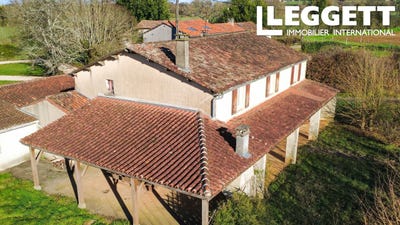 /international/fr/ruffec-centre-val-de-loire-310104181802/