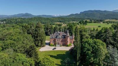 /international/fr/saint-lizier-midi-pyrenees-310107498384/