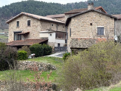 /international/fr/labatie-d-andaure-rhone-310107069601/