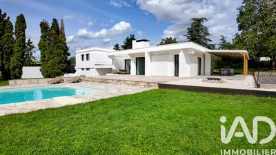 /international/fr/sury-le-comtal-rhone-310106388128/