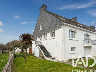 /international/fr/riantec-brittany-310106511807/