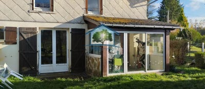 /international/fr/bourg-lastic-auvergne-120096316342/