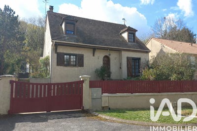 /international/fr/saacy-sur-marne-ile-de-france-310106795228/