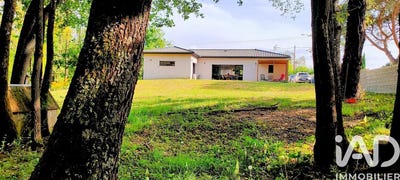 /international/fr/labastide-clermont-midi-pyrenees-310107579082/