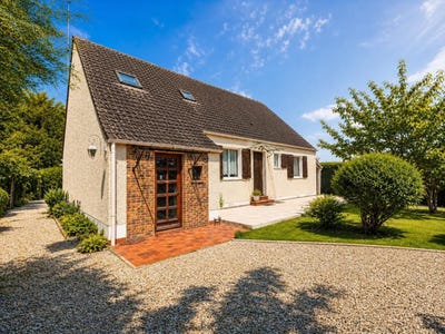 /international/fr/villeneuve-les-bordes-ile-de-france-310109106695/?lang=id