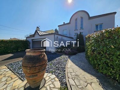 /international/fr/mirecourt-lorraine-310098880149/?lang=zh-cn