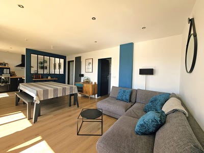 /international/fr/cholet-pays-de-la-loire-310100823426/