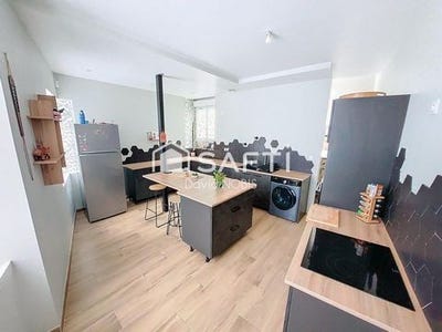 /international/fr/saint-denis-de-gastines-pays-de-la-loire-310105762734/