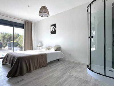 /international/fr/lescure-d-albigeois-midi-pyrenees-310104777502/