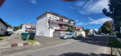 /international/fr/parentis-en-born-aquitaine-310109426453/