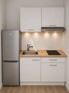 /international/fr/saint-jean-d-angely-charente-310107942046/
