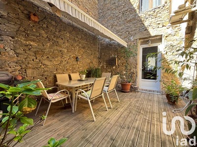 /international/fr/lezignan-corbieres-languedoc-roussillon-310108785017/