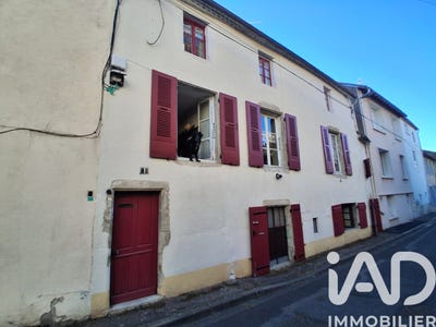 /international/fr/gannat-auvergne-310108001916/