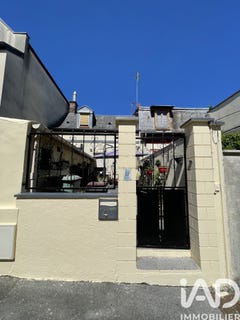 /international/fr/saint-quentin-calais-310108455161/