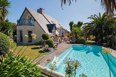 /international/fr/plougrescant-brittany-310106937237/