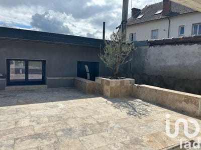 /international/fr/montlucon-auvergne-310101280216/?lang=en