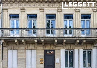 /international/fr/castillon-la-bataille-aquitaine-310108418800/