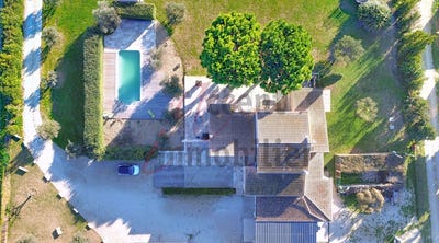 /international/fr/chateaurenard-provence-alpes-cote-d-azur-310109176870/