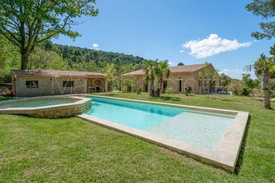 /international/fr/saumane-de-vaucluse-provence-alpes-cote-d-azur-120096128573/?lang=fr