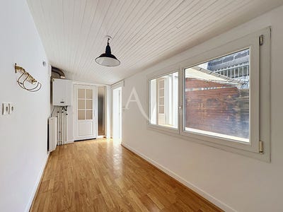 /international/fr/angers-pays-de-la-loire-310109199528/