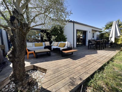 /international/fr/meschers-sur-gironde-charente-310100659669/
