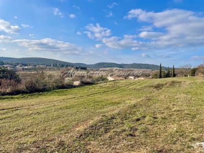 /international/fr/saint-maximin-la-sainte-baume-provence-alpes-cote-d-azur-310098877016/
