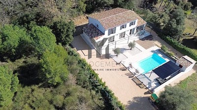 /international/fr/saint-maximin-la-sainte-baume-provence-alpes-cote-d-azur-310100990186/