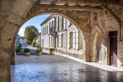 /international/fr/castelsagrat-midi-pyrenees-310109911898/