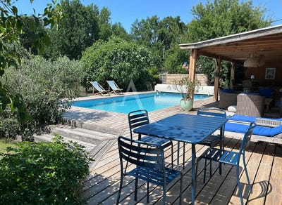 /international/fr/salaunes-aquitaine-310108938850/