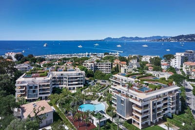 /international/fr/cap-d-antibes-hh-15534005-antibes-provence-alpes-cote-d-azur-310100958541/