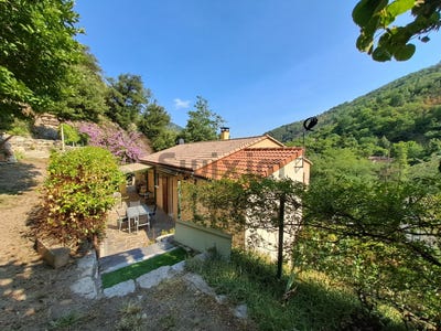 /international/fr/pied-de-borne-languedoc-roussillon-310110411177/