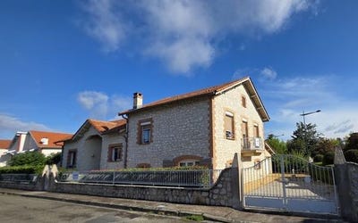 /international/fr/caussade-midi-pyrenees-310107679305/
