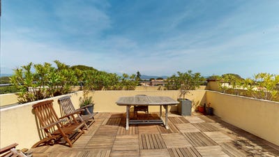 /international/fr/frejus-provence-alpes-cote-d-azur-310108465457/