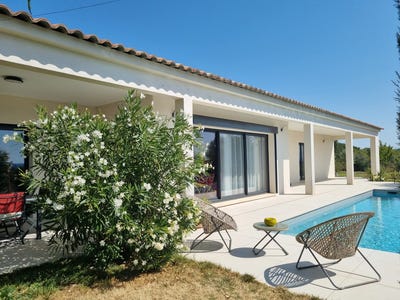 /international/fr/forcalquier-provence-alpes-cote-d-azur-310109760859/