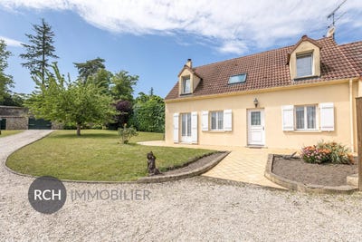 /international/fr/montfort-l-amaury-ile-de-france-310100792375/