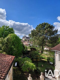 /international/fr/la-rochefoucauld-charente-310107420967/
