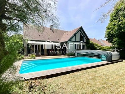 /international/fr/mehun-sur-yevre-centre-val-de-loire-310108811481/