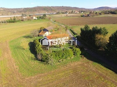 /international/fr/montesquieu-aquitaine-310106197820/