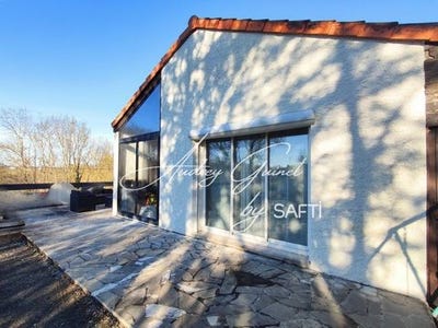 /international/fr/saint-georges-les-baillargeaux-charente-310107838700/