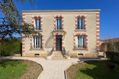 /international/fr/aigre-charente-310101382160/?lang=zh-cn