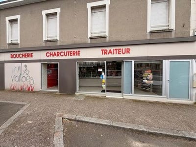 /international/fr/ernee-pays-de-la-loire-310107621795/