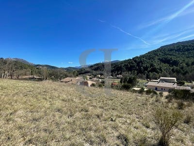 /international/fr/buis-les-baronnies-rhone-310100366874/