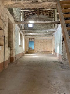 /international/fr/anduze-languedoc-roussillon-310108315722/