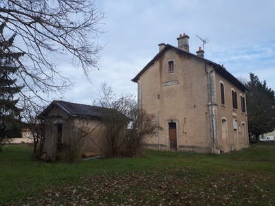 /international/fr/availles-limouzine-charente-310104448075/