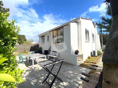/international/fr/la-tranche-sur-mer-pays-de-la-loire-310101472788/