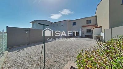 /international/fr/elne-languedoc-roussillon-310108995421/?lang=th