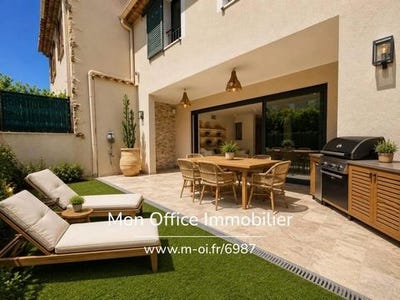 /international/fr/cogolin-provence-alpes-cote-d-azur-310110008816/