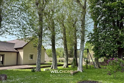 /international/fr/givry-centre-val-de-loire-310107581085/
